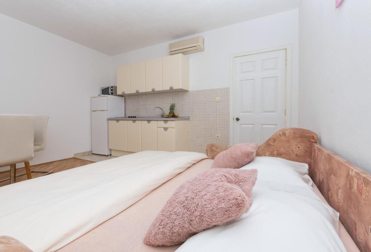 Skiljini Dvori - Apartman 马卡尔斯卡 外观 照片